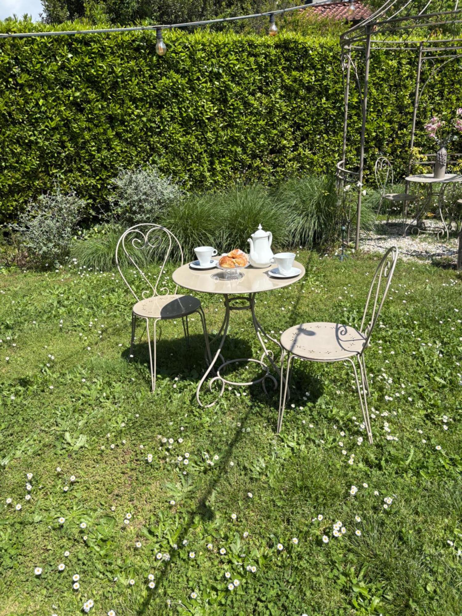 Villa Agnese B&B Lukka Zewnętrze zdjęcie
