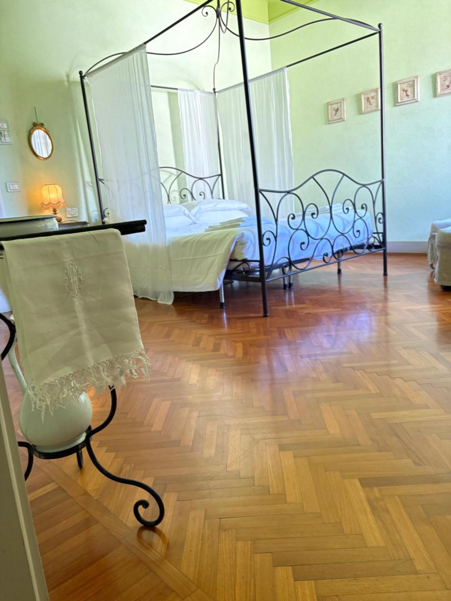 Villa Agnese B&B Lukka Zewnętrze zdjęcie